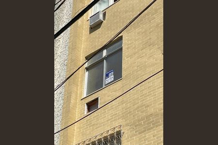 Apartamento à venda com 70m², 2 quartos e sem vagaPlaquinha