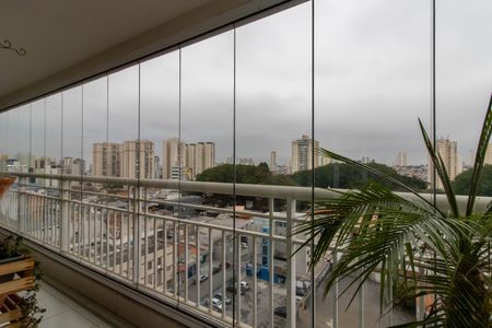 Apartamento à venda com 94m², 2 quartos e 2 vagasVaranda da Suíte 1
