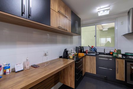 Apartamento à venda com 94m², 2 quartos e 2 vagasCozinha