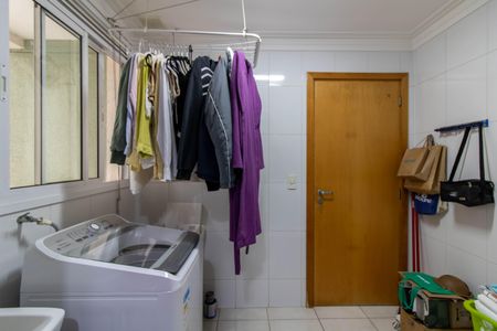 Apartamento à venda com 94m², 2 quartos e 2 vagasÁrea de Serviço