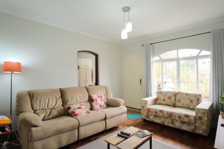 Sala  de casa à venda com 3 quartos, 300m² em Vila Carrão, São Paulo