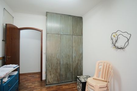 Casa à venda com 300m², 3 quartos e 2 vagasQuarto 2