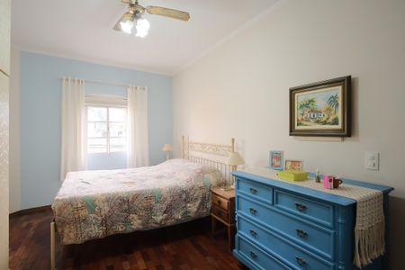 Casa à venda com 300m², 3 quartos e 2 vagasSuíte