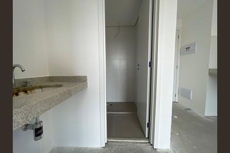 Banheiro de kitnet/studio à venda com 1 quarto, 20m² em Butantã, São Paulo