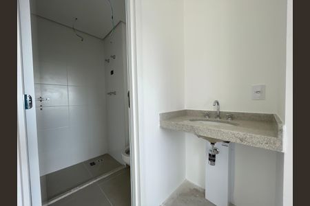 Banheiro de kitnet/studio à venda com 1 quarto, 29m² em Butantã, São Paulo