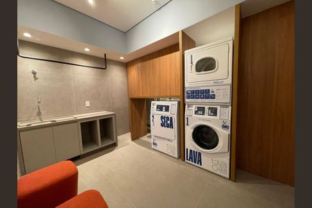 Studio à venda com 29m², 1 quarto e sem vaga Studio à venda com 29m², 1 quarto e sem vagaÁrea comum - Lavanderia