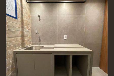 Studio à venda com 29m², 1 quarto e sem vaga Studio à venda com 29m², 1 quarto e sem vagaÁrea comum - Lavanderia