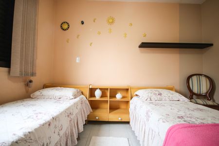 Apartamento para alugar com 82m², 2 quartos e 1 vagaQuarto 1