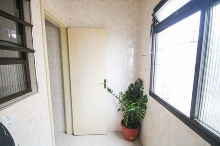 Apartamento para alugar com 82m², 2 quartos e 1 vagaÁrea de Serviço