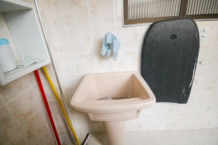 Apartamento para alugar com 82m², 2 quartos e 1 vagaÁrea de Serviço