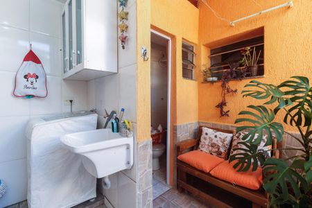 Casa de condomínio à venda com 80m², 2 quartos e 1 vagaÁrea de Serviço