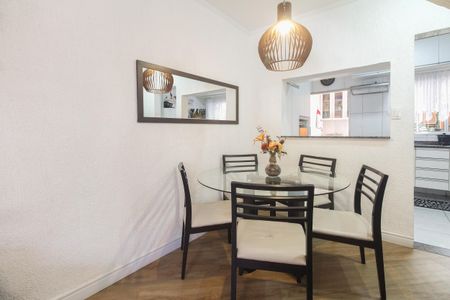 Casa de condomínio à venda com 80m², 2 quartos e 1 vagaSala