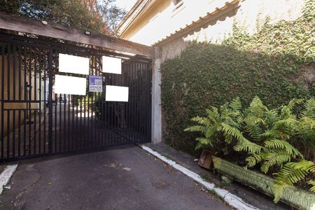 Casa de condomínio à venda com 80m², 2 quartos e 1 vagaFachada