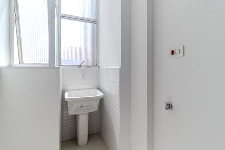 Apartamento à venda com 75m², 2 quartos e sem vagaÁrea de Serviço