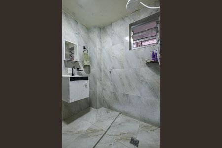 Apartamento à venda com 88m², 2 quartos e 1 vagaBanheiro Social