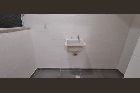 Apartamento à venda com 65m², 2 quartos e 1 vagaÁrea de Serviço 