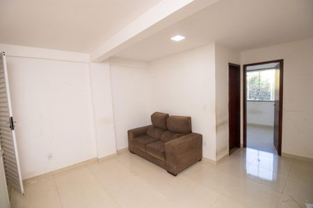 Sala de apartamento para alugar com 1 quarto, 47m² em Recreio dos Bandeirantes, Rio de Janeiro