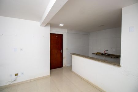 Sala de apartamento para alugar com 1 quarto, 47m² em Recreio dos Bandeirantes, Rio de Janeiro