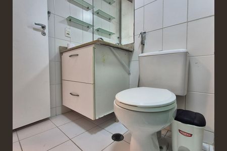 Banheiro da Suíte de apartamento para alugar com 2 quartos, 70m² em Recreio dos Bandeirantes, Rio de Janeiro