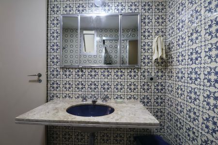 Apartamento para alugar com 106m², 3 quartos e 2 vagasBanheiro Social