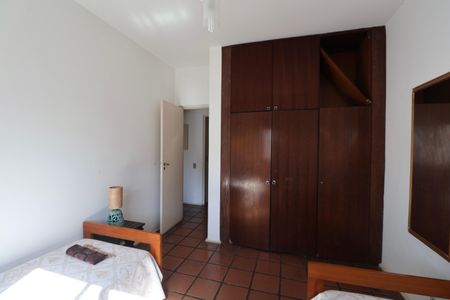 Apartamento para alugar com 106m², 3 quartos e 2 vagasQuarto