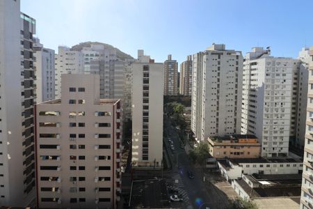 Apartamento para alugar com 106m², 3 quartos e 2 vagasVista