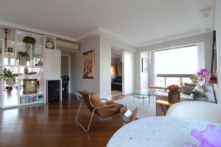 Apartamento à venda com 165m², 3 quartos e 3 vagasSala