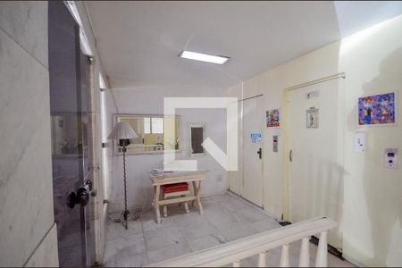 Apartamento à venda com 90m², 2 quartos e 1 vagaHall social