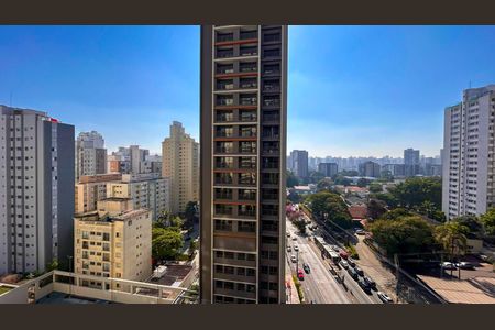 Varanda vista de apartamento à venda com 2 quartos, 52m² em Cidade Monções, São Paulo