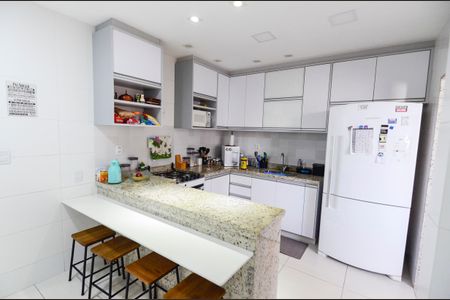 Apartamento à venda com 118m², 3 quartos e 1 vagaCozinha