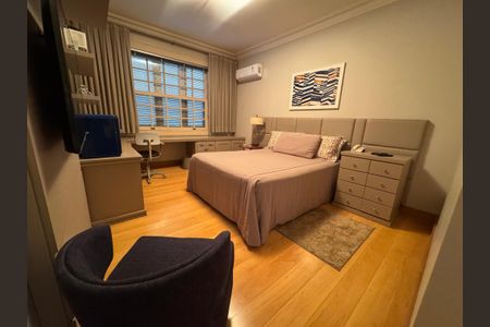 Casa à venda com 2000m², 4 quartos e 10 vagasQuarto 3