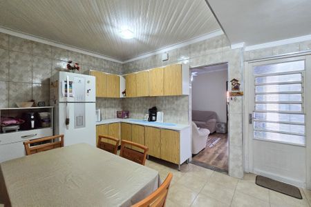 Casa à venda com 141m², 3 quartos e 2 vagasCozinha