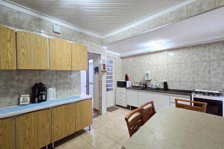 Casa à venda com 141m², 3 quartos e 2 vagasCozinha