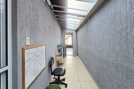 Casa à venda com 141m², 3 quartos e 2 vagasQuintal