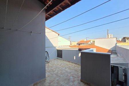 Casa à venda com 141m², 3 quartos e 2 vagasÁrea - Churrasqueira