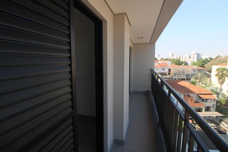 Varanda - Área de Serviço de apartamento para alugar com 1 quarto, 30m² em Jardim São Paulo, São Paulo