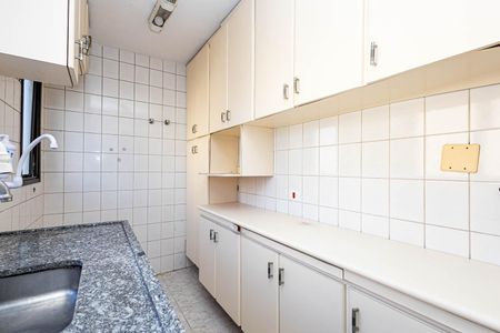 Apartamento à venda com 64m², 2 quartos e 1 vaga Apartamento à venda com 64m², 2 quartos e 1 vagaCozinha
