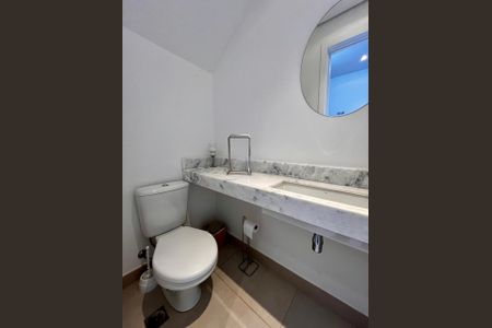 Casa de condomínio para alugar com 200m², 3 quartos e 4 vagasLavabo