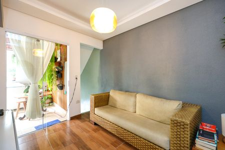 Casa para alugar com 96m², 3 quartos e 1 vaga Casa para alugar com 96m², 3 quartos e 1 vagaSala