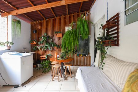 Casa para alugar com 96m², 3 quartos e 1 vaga Casa para alugar com 96m², 3 quartos e 1 vagaVaranda da Sala