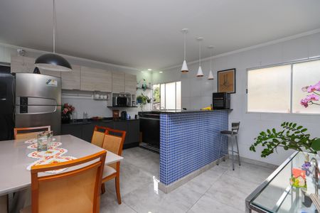 Casa para alugar com 96m², 3 quartos e 1 vaga Casa para alugar com 96m², 3 quartos e 1 vagaCozinha