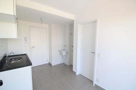 Sala / Cozinha  de apartamento para alugar com 1 quarto, 30m² em Jardim São Paulo, São Paulo