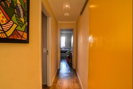 Apartamento à venda com 84m², 3 quartos e 2 vagasCorredor