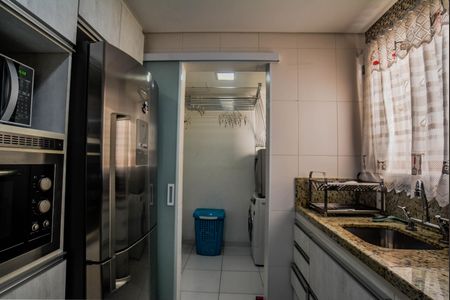 Apartamento à venda com 84m², 3 quartos e 2 vagasCozinha