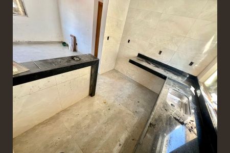 Apartamento à venda com 140m², 3 quartos e 2 vagas Apartamento à venda com 140m², 3 quartos e 2 vagasCozinha