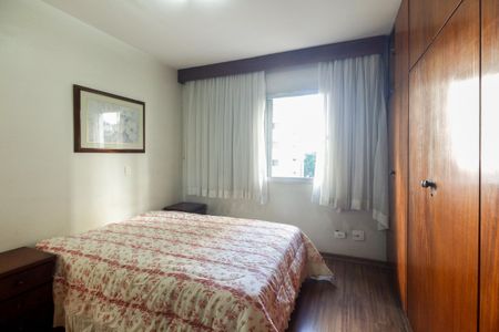 Apartamento à venda com 82m², 3 quartos e 1 vagaSuíte 