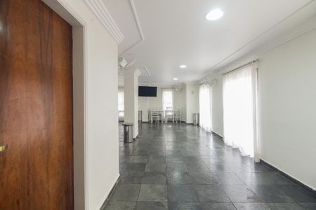 Apartamento à venda com 82m², 3 quartos e 1 vagaCondomínio - Salão de Festas 