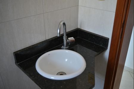 Apartamento para alugar com 60m², 2 quartos e 1 vagaBanheiro da Suíte