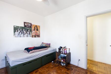 Apartamento à venda com 150m², 3 quartos e sem vaga Apartamento à venda com 150m², 3 quartos e sem vagaQuarto