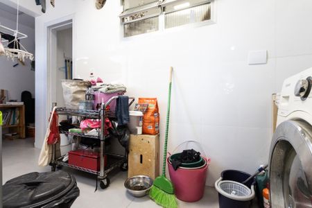 Apartamento à venda com 150m², 3 quartos e sem vaga Apartamento à venda com 150m², 3 quartos e sem vagaÁrea de Serviço